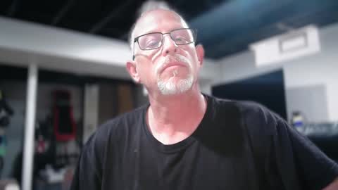 cuuminpussy online show from April 25, 2026, 2:36 pm