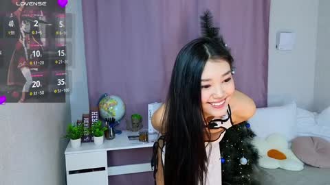 Snapshot of cweneharwick chatting on December 27, 2024, 3:04 pm Welcome in my room My name is Mila did you miss me lets play - check menu to have fun online show from December 27, 2024, 3:04 pm