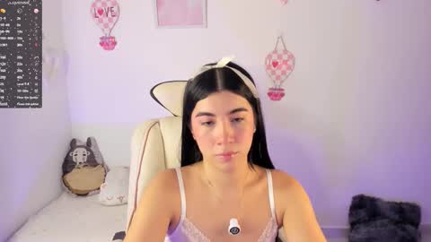 Snapshot of cyber_lizz chatting on February 13, 2026, 11:56 pm Liz online show from February 13, 2026, 11:56 pm