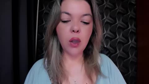 Snapshot of cyberdomme chatting on June 2, 2026, 9:50 pm Full time mean bitch. online show from June 2, 2026, 9:50 pm