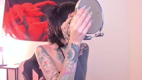 cel I am independent Help me reach 200 thumbs up uwu online show from March 20, 2026, 3:11 am