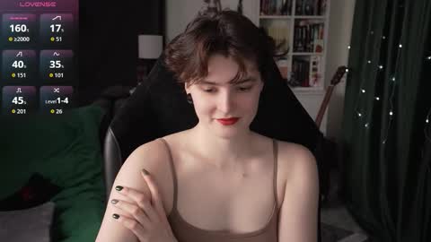 Helen Blossom online show from October 2, 2025, 8:16 pm