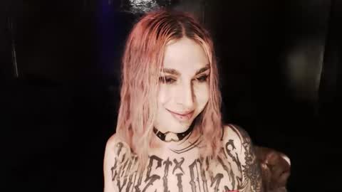 Nikki online show from November 21, 2025, 12:21 am