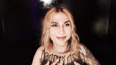 Nikki online show from November 28, 2025, 11:51 pm