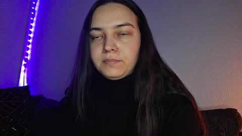 Cyndee Winter online show from December 17, 2024, 5:04 pm