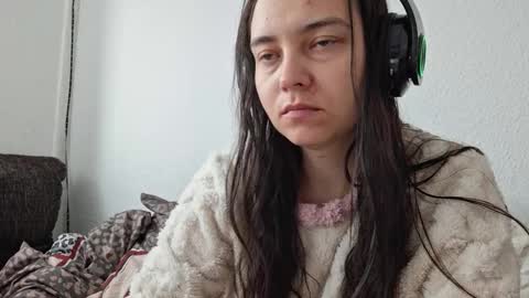 Cyndee Winter online show from December 22, 2024, 11:22 am