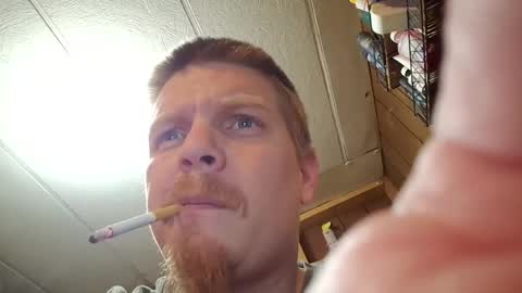 Snapshot of cyng93 chatting on November 28, 2025, 8:50 am cyng93 online show from November 28, 2025, 8:50 am