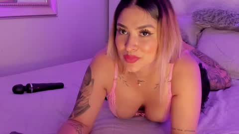 Snapshot of cyntia_adams chatting on February 28, 2025, 3:04 pm cyntia_adams online show from February 28, 2025, 3:04 pm
