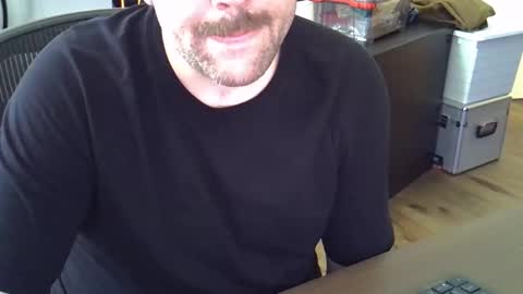 cyrsug online show from April 23, 2026, 12:51 pm