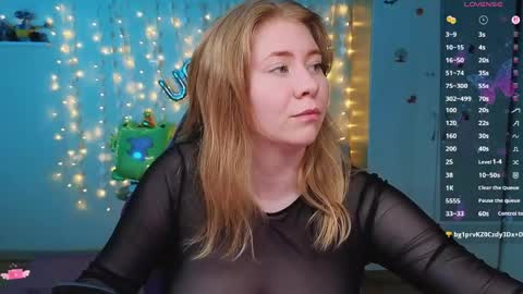 Snapshot of d0nna_ chatting on May 5, 2026, 6:49 pm Donna online show from May 5, 2026, 6:49 pm