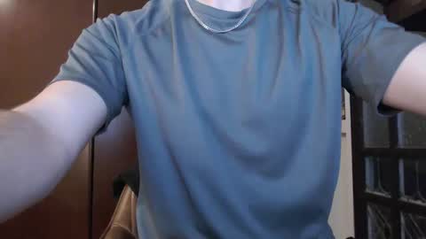 Snapshot of d1aper21 chatting on October 29, 2025, 9:22 am d1aper21 online show from October 29, 2025, 9:22 am