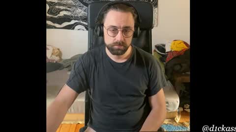 d1ckass online show from November 3, 2025, 2:51 pm