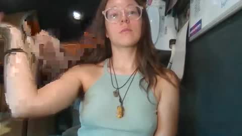 Snapshot of d3sert_moon chatting on November 22, 2025, 10:20 pm d3sert_moon online show from November 22, 2025, 10:20 pm