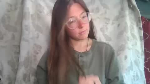 d3sert_moon online show from May 18, 2026, 11:21 pm