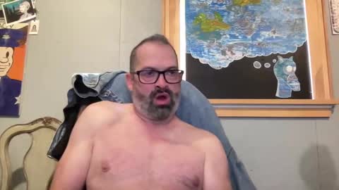 d4ddy858 online show from October 19, 2025, 3:01 pm