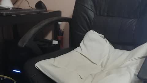 Snapshot of d_alex_lover chatting on September 11, 2025, 1:33 pm d_alex_lover online show from September 11, 2025, 1:33 pm