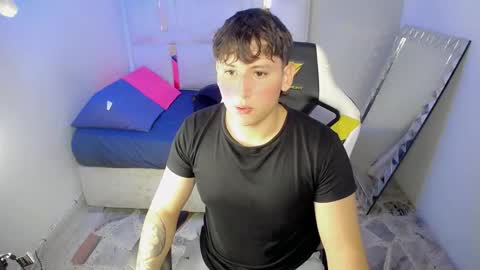 teddy online show from December 23, 2025, 3:26 am