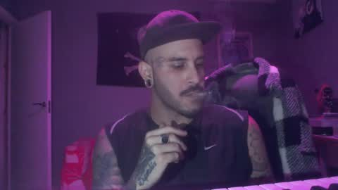 Snapshot of dabirdfree chatting on October 8, 2025, 11:02 pm Destroyer online show from October 8, 2025, 11:02 pm