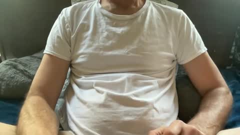 Snapshot of daddnextdoor chatting on September 16, 2025, 6:53 pm daddnextdoor online show from September 16, 2025, 6:53 pm