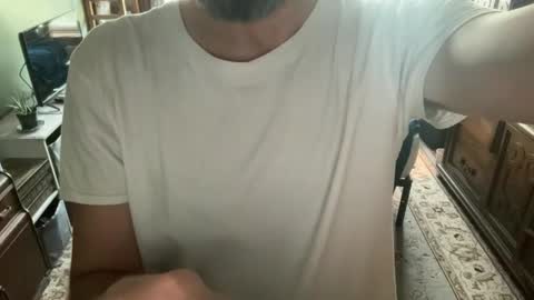 Snapshot of daddnextdoor chatting on September 28, 2025, 9:42 pm daddnextdoor online show from September 28, 2025, 9:42 pm