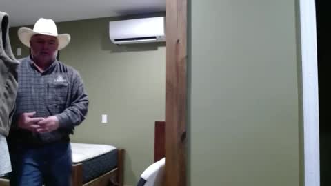 Snapshot of daddy7194 chatting on December 16, 2025, 11:43 pm daddy7194 online show from December 16, 2025, 11:43 pm