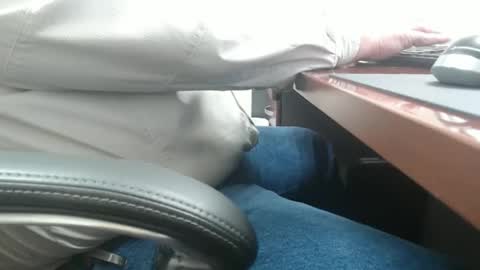 Snapshot of daddy7194 chatting on February 13, 2026, 5:31 pm daddy7194 online show from February 13, 2026, 5:31 pm