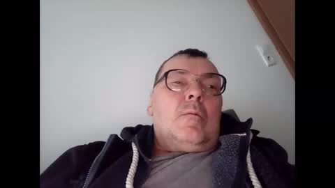 daddy91964 online show from December 6, 2024, 3:22 pm