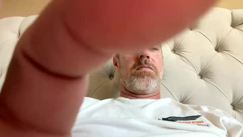 Snapshot of daddy_likes_it__ chatting on May 17, 2026, 12:30 am daddy_likes_it__ online show from May 17, 2026, 12:30 am