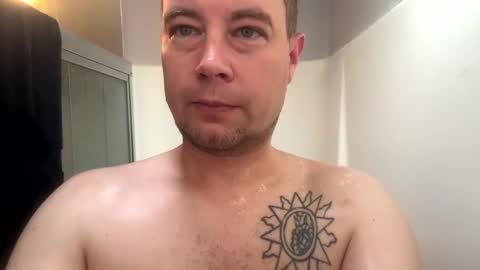 Snapshot of daddycam33 chatting on October 5, 2025, 5:00 pm DaddyCam33 online show from October 5, 2025, 5:00 pm