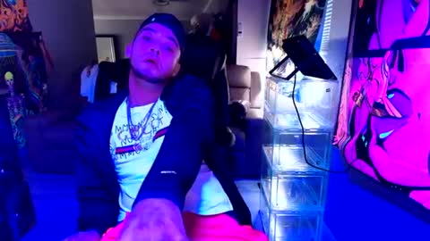 Snapshot of daddycane6911 chatting on February 23, 2025, 1:24 am daddycane6911 online show from February 23, 2025, 1:24 am