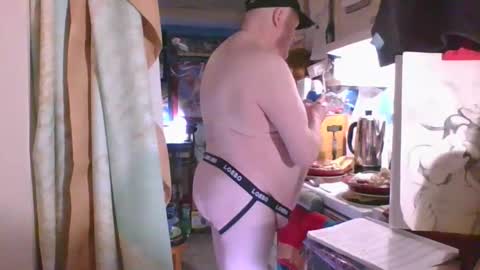 Daddy online show from March 18, 2026, 6:11 pm