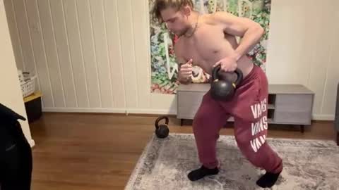 Snapshot of daddydaydrinkz chatting on December 3, 2025, 4:42 am DaddydayDrinkz online show from December 3, 2025, 4:42 am