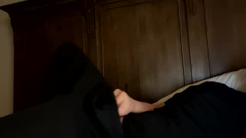 Daddy online show from March 19, 2026, 6:39 am