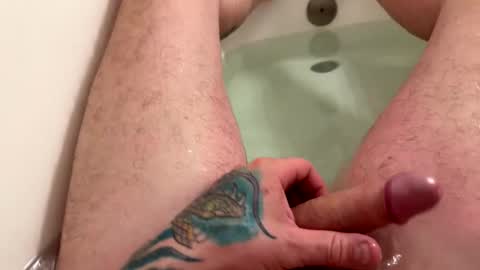 daddydong9169 online show from April 30, 2026, 3:02 am