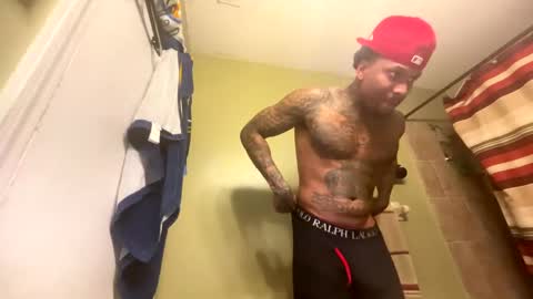 sexy tatted king bbc online show from October 20, 2025, 4:46 am