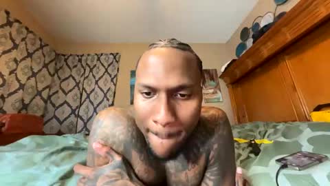 Snapshot of daddyjanimal chatting on November 7, 2025, 5:29 am sexy tatted king bbc online show from November 7, 2025, 5:29 am