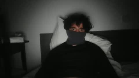 Snapshot of daddyl_e_s chatting on March 8, 2025, 1:50 am daddyl_e_s online show from March 8, 2025, 1:50 am