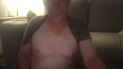 Snapshot of daddymike92883_1 chatting on January 23, 2025, 7:32 am daddymike92883_1 online show from January 23, 2025, 7:32 am