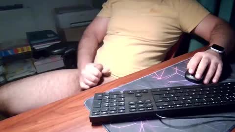 Snapshot of daddypimp3 chatting on November 18, 2025, 12:05 am Paul online show from November 18, 2025, 12:05 am