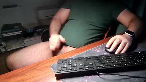 Snapshot of daddypimp3 chatting on November 27, 2025, 12:35 am Paul online show from November 27, 2025, 12:35 am