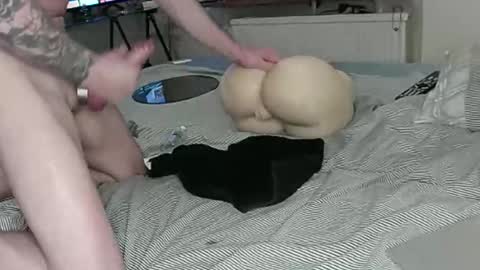 daddys_hard_cock online show from December 29, 2024, 1:13 am