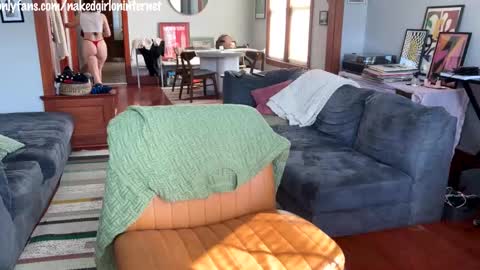 princess online show from March 12, 2025, 7:49 pm