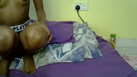 Snapshot of daddyslove_ chatting on October 20, 2025, 4:40 pm Daddys love online show from October 20, 2025, 4:40 pm