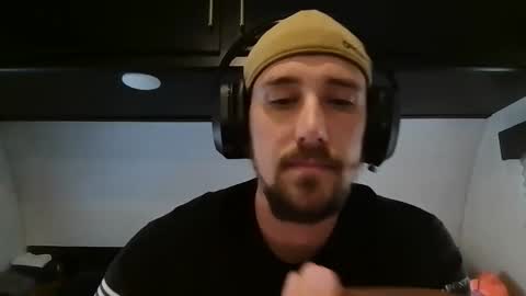 Snapshot of dadgoeswild chatting on December 24, 2024, 5:13 pm DadGoesWild online show from December 24, 2024, 5:13 pm