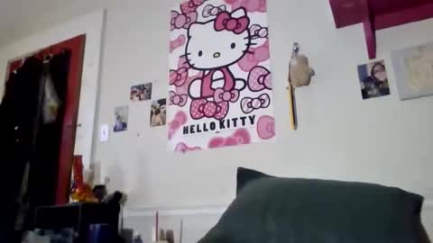 dadsdoll2 online show from March 22, 2026, 2:26 am