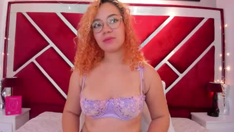 dafne__fire online show from January 13, 2026, 12:21 pm