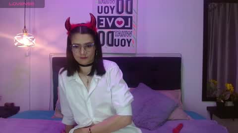 Snapshot of dafne_xx_ chatting on October 15, 2025, 1:55 pm dafne_xx_ online show from October 15, 2025, 1:55 pm