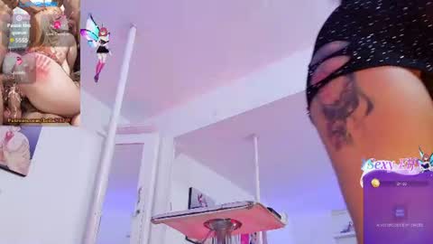Snapshot of dagny_ chatting on July 9, 2026, 3:21 am Dagny online show from July 9, 2026, 3:21 am