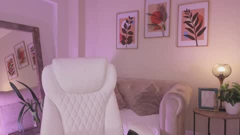 Snapshot of dahiana_walcott chatting on April 24, 2026, 3:03 pm Dahiann Walcott online show from April 24, 2026, 3:03 pm