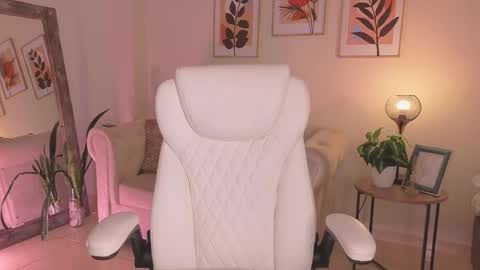Snapshot of dahiana_walcott chatting on May 11, 2026, 3:51 pm Dahiann Walcott online show from May 11, 2026, 3:51 pm